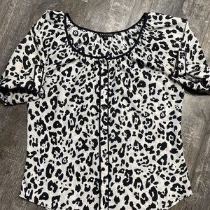 Women's Express Size Small Black & White Spots Polka Dot 3/4 Sleeve Blouse Top